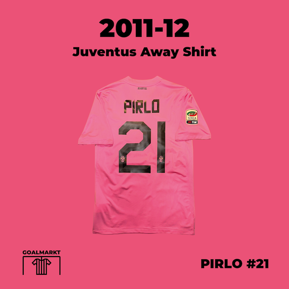 2011-12 Juventus Away Shirt Pirlo #21 S